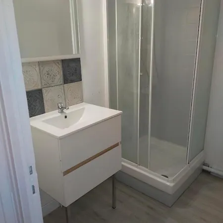 Centre De Dernier Etage Balcon Caen